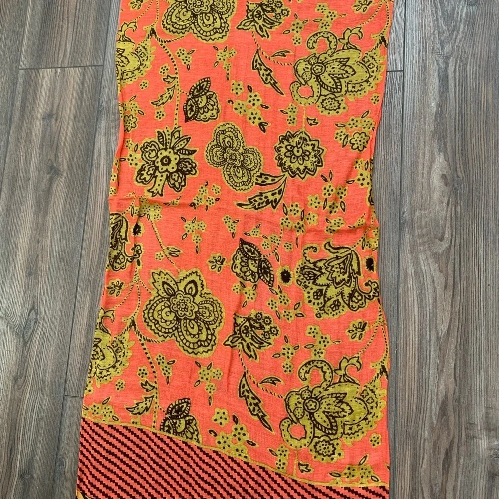 Vibrant Geometric Patterned Scarf